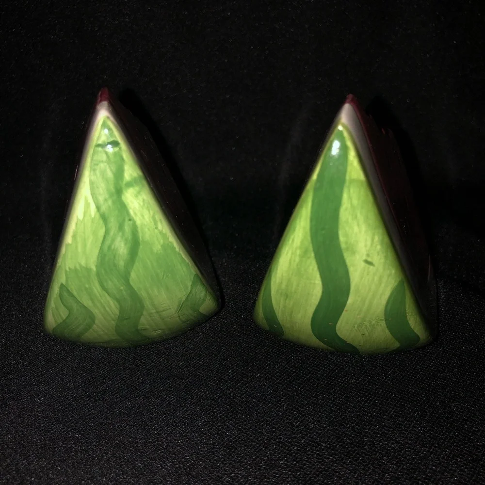Watermelon Slices Ceramic Salt & Pepper Shakers - Picture 3 of 8